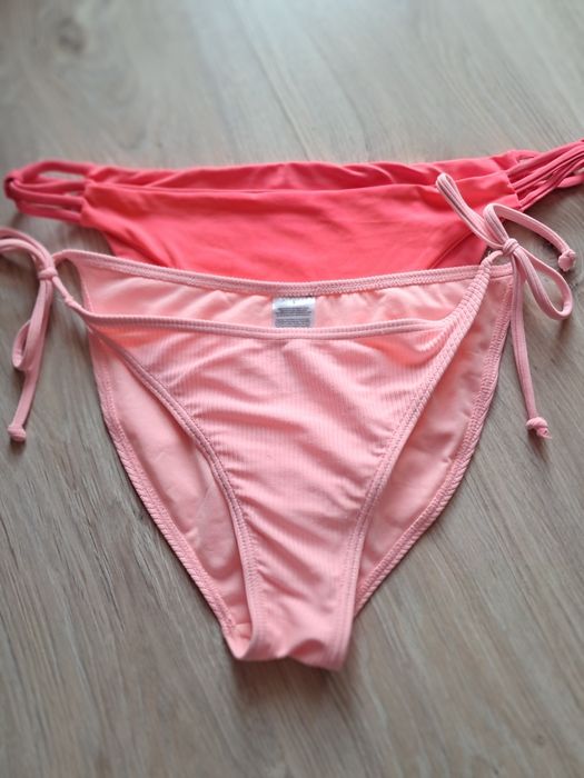 Bikini, stroj kapielowy L