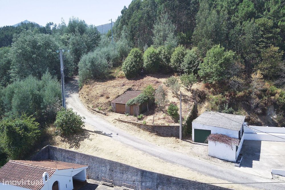Terreno Urbano em Cimo de Alvém-Góis