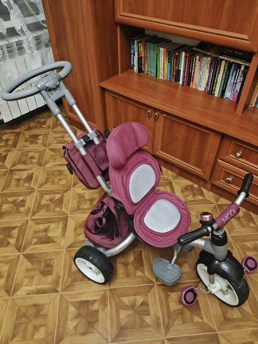 Продам дитячий триколісний велосипед-трансформер