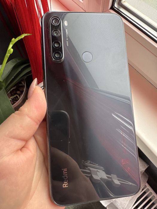 Продаються  xiaomi 8t