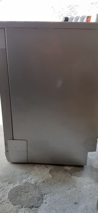 Máquina de lavar loiça Hotpoint Ariston