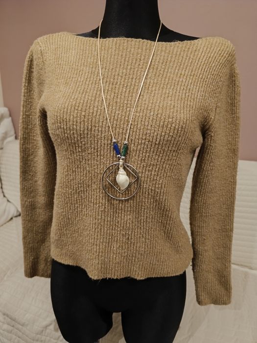 Sweter brązowy klasyczny Mango rozmiar XS