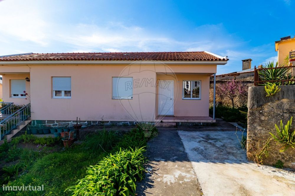 Moradia T2 para venda