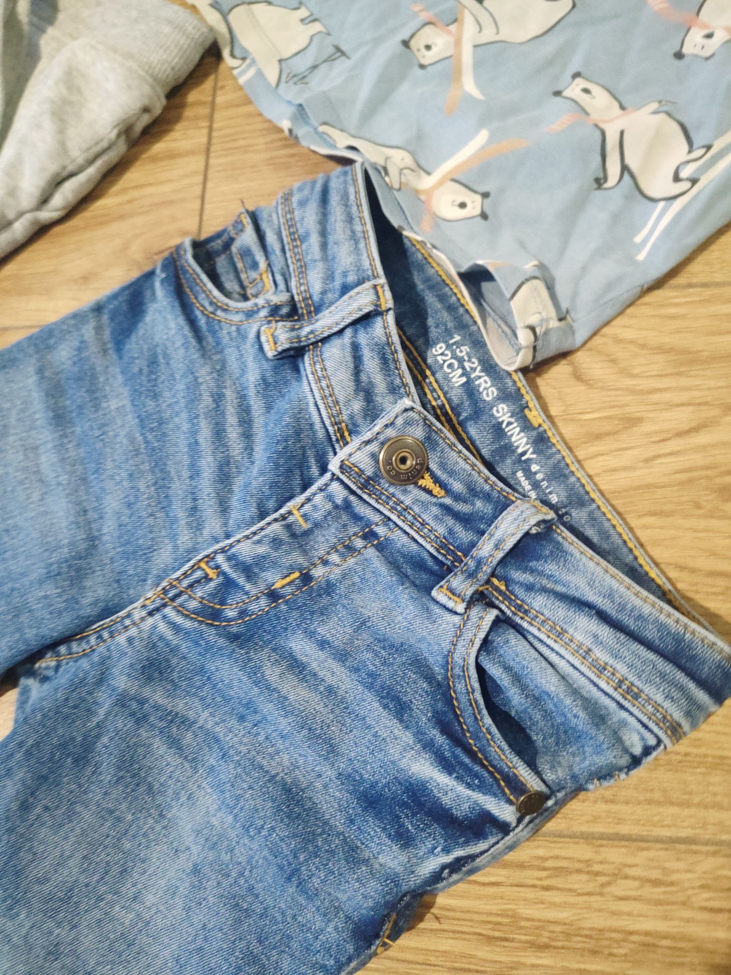 Jeansy chłopięce denim 92