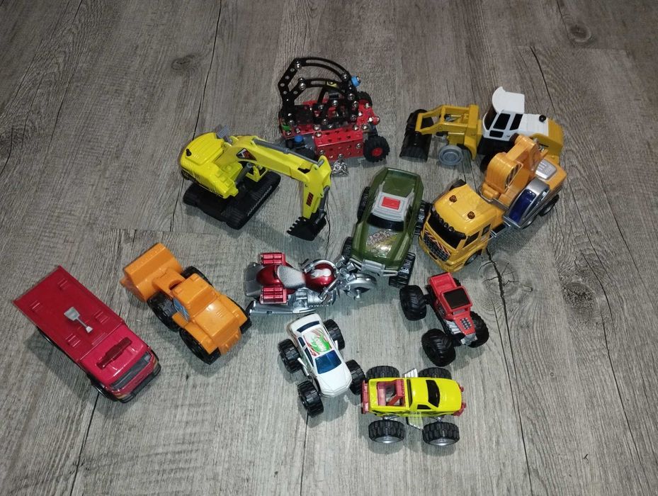 Zestaw autek dla dzieci