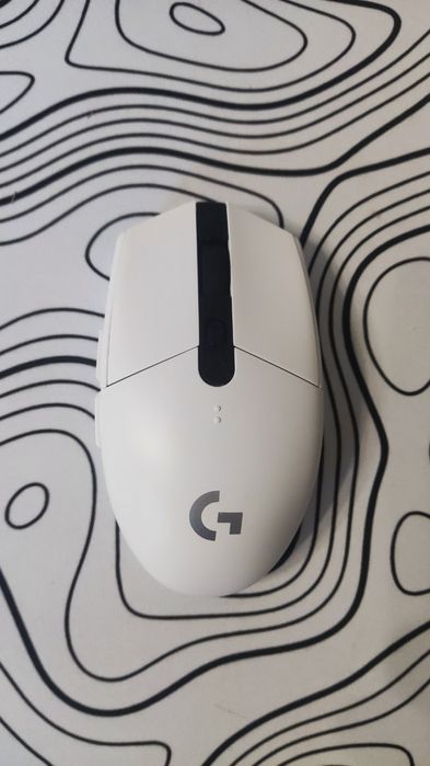 Новая игровая мышка Logitech G304 Lightspeed Wireless