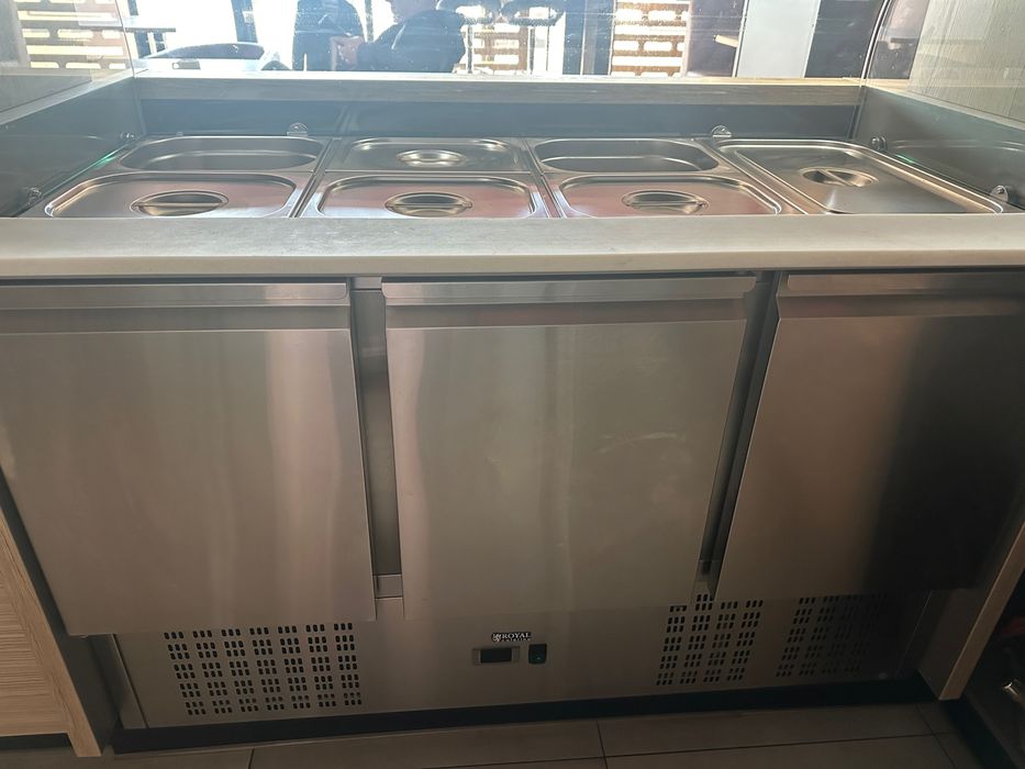 Lada chłodnicza Royal Catering