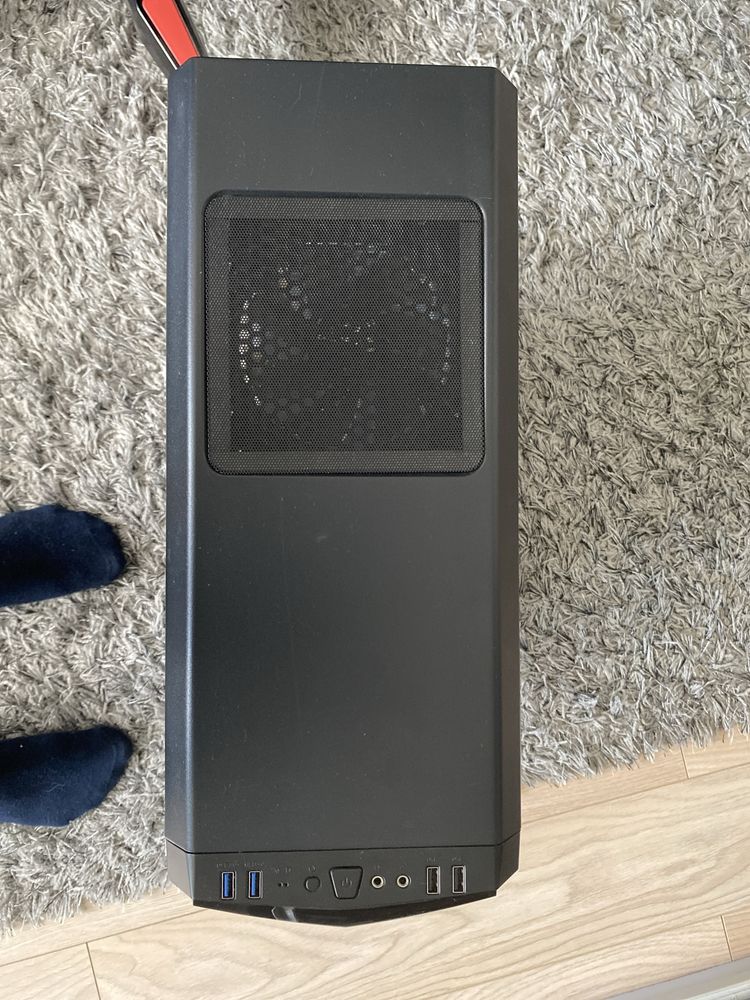 Obudowa komputera Genesis Titan 800