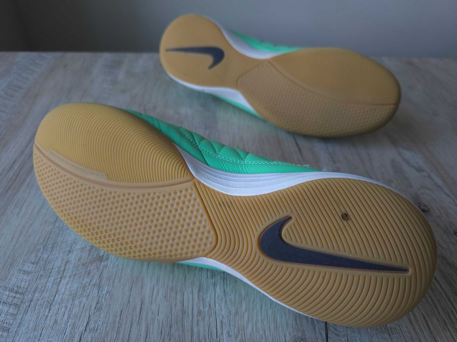 Футзалки / бампи Nike Lunar Gato II