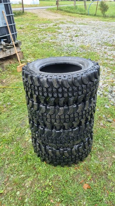 Opony terenowe simex 235/70 16R