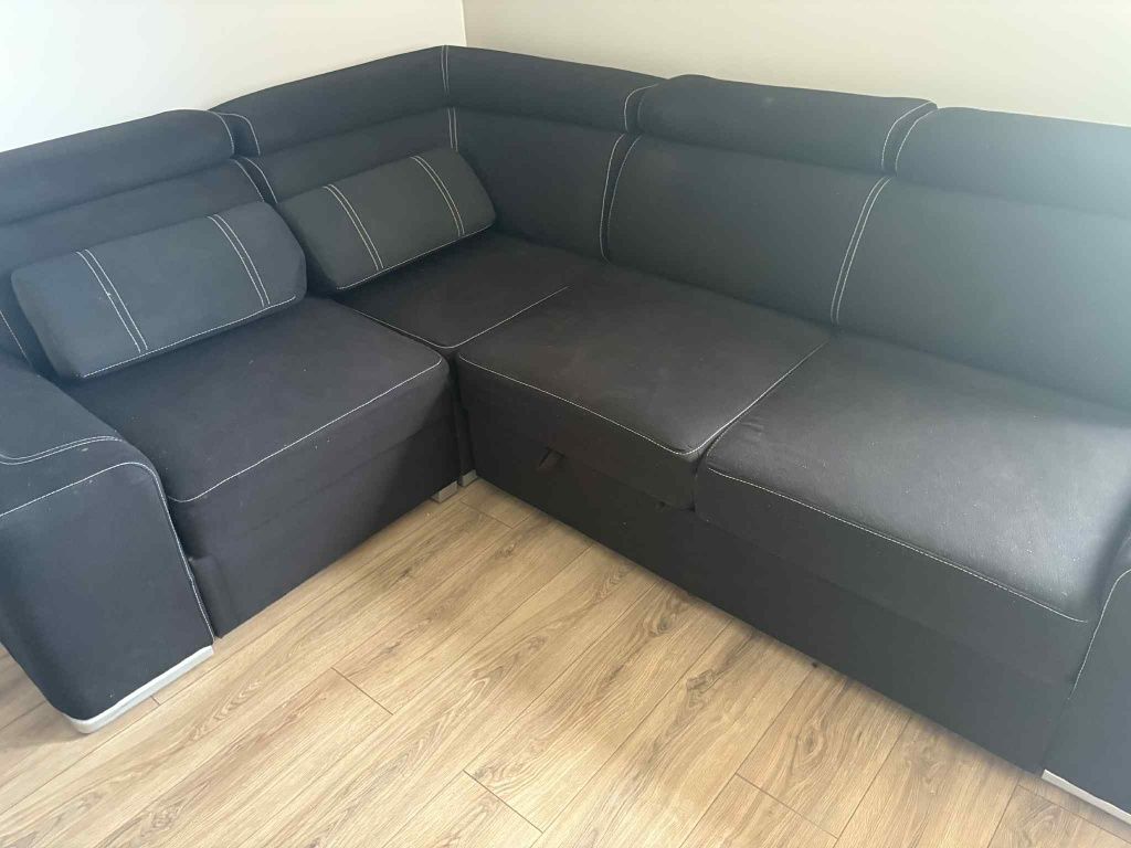 Narożnik  z funkcja spania