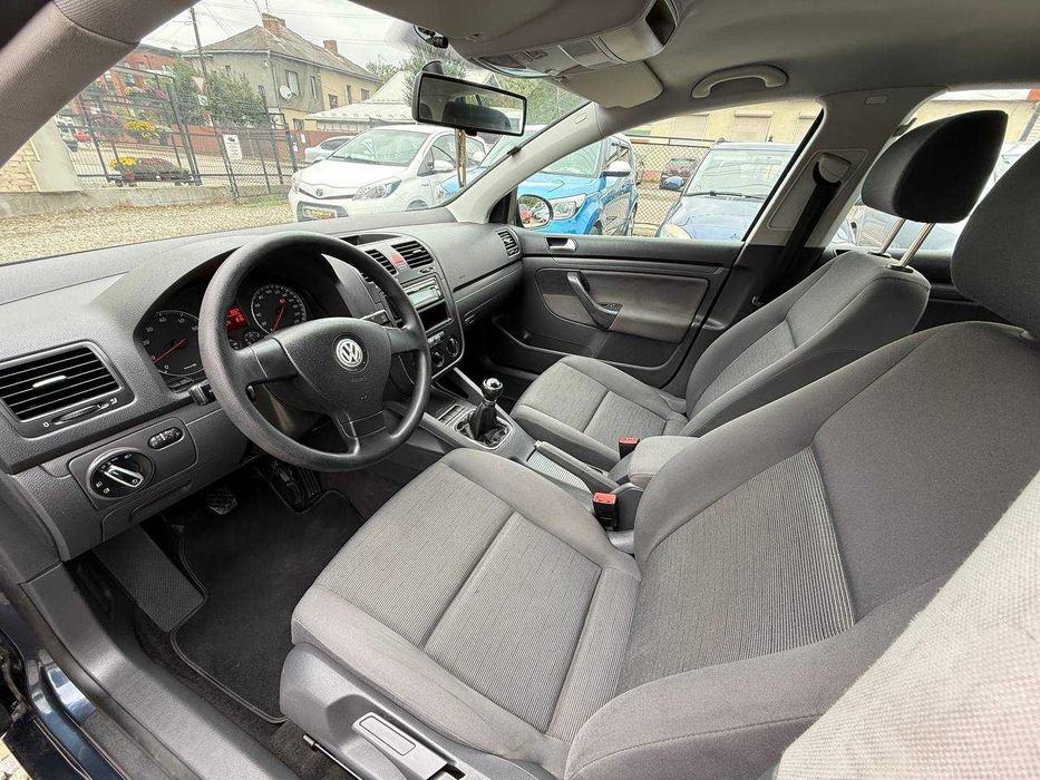 Volkswagen Golf 2005