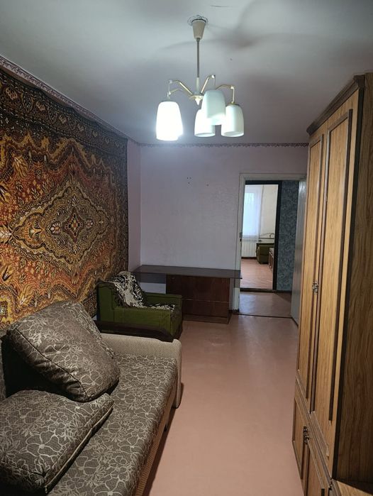 Срочная аренда чистой 3к квартиры возле облбольницы на Киевской.