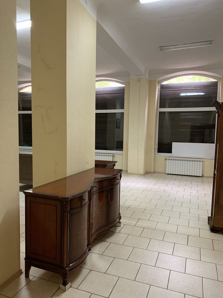 Продаж нерухомості