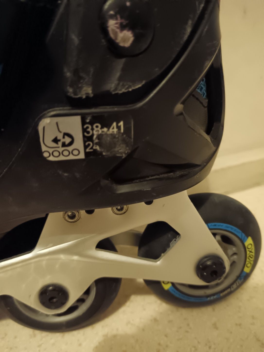 Patins em linha usados