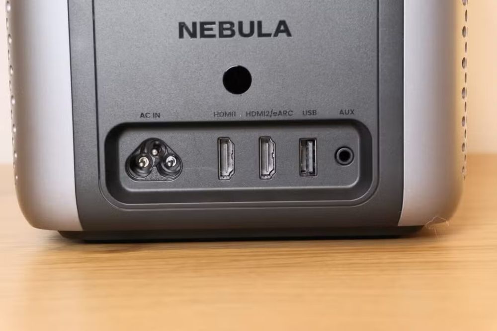 Projektor Nebula Cosmos 4K SE - nowy!