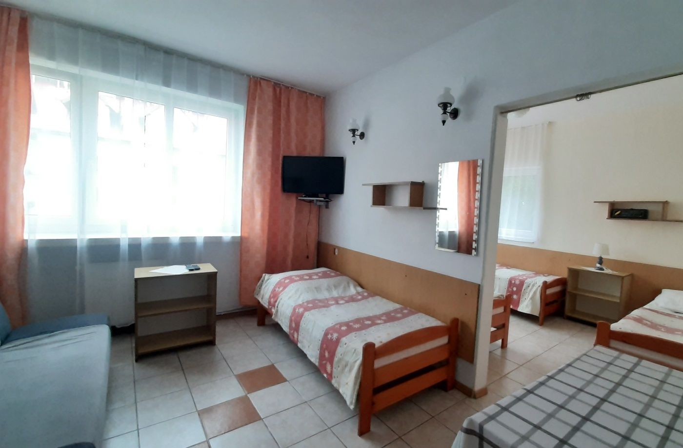 Admiralski, pokoje, studio, noclegi dla grup, Darłówko, Admiralska 21,