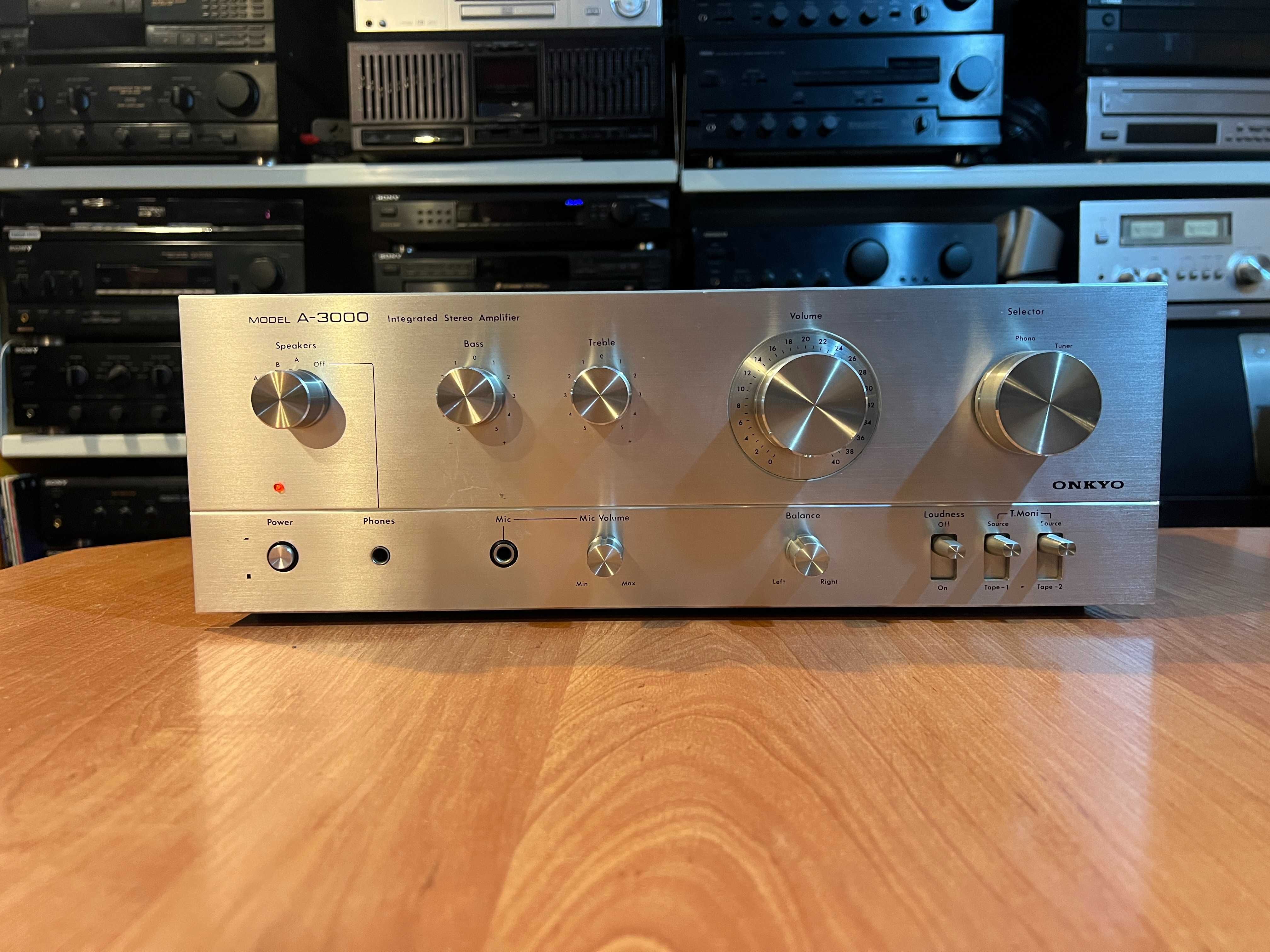 Wzmacniacz Onkyo A-3000 Audio Room