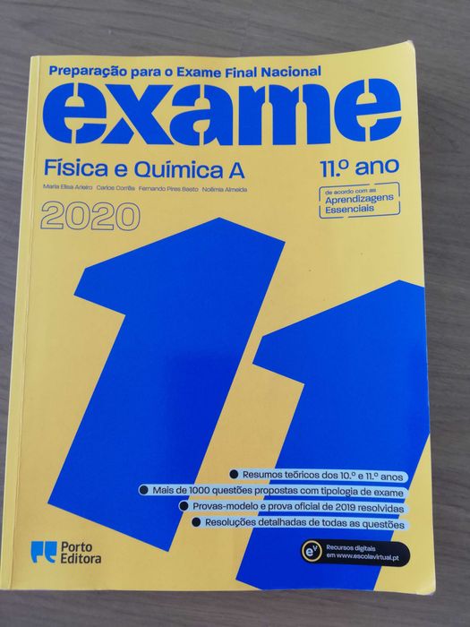 Livro preparação exame de Física e química 11 ano.