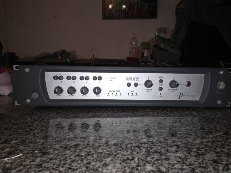 Interface áudio Digidesign 002 Rack