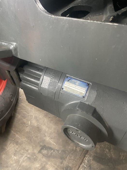 Погрузчик телескопічний клас