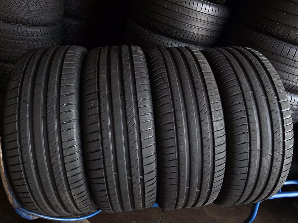 235/45/21 R21 Michelin Pilot Sport 4S 4шт