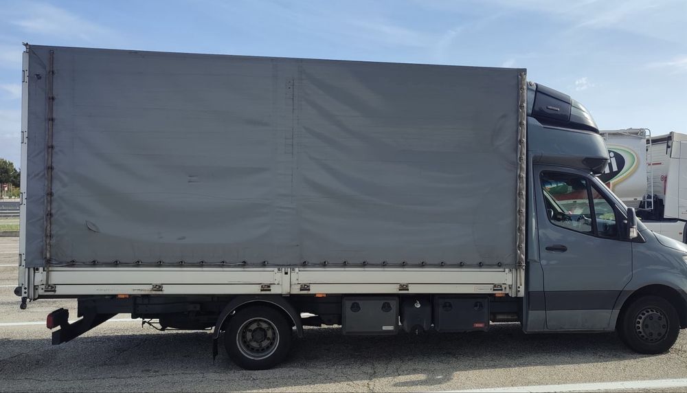 Zabudowa Plandeka Firanka Skrzynia Ladunkowa Paka Mercedes Sprinter 22
