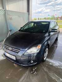 Kia Cee'd 1.6 2011