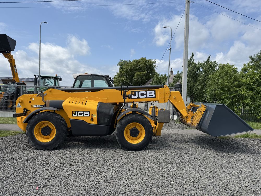 JCB 540-140 телескопічний навантажувач 2016р