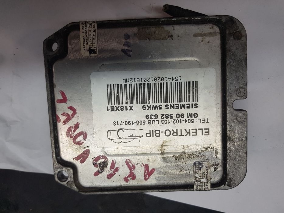 Sterownik Komputer Silnika Opel 1.8 16v z18xe1