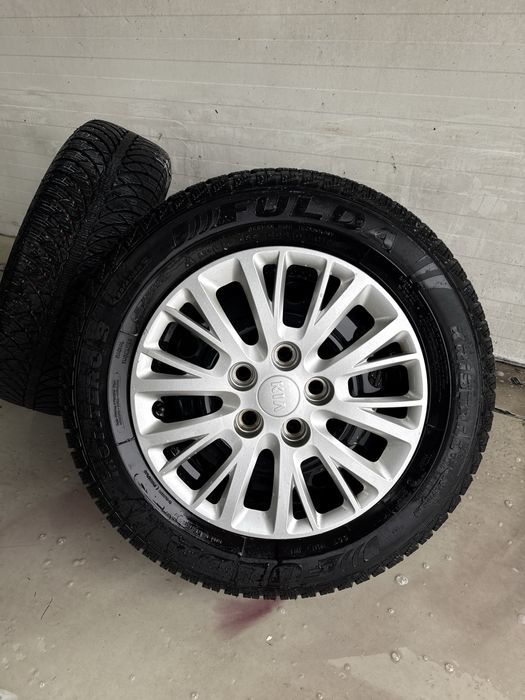 Kołpaki Kia 15 cali  4 sztuki