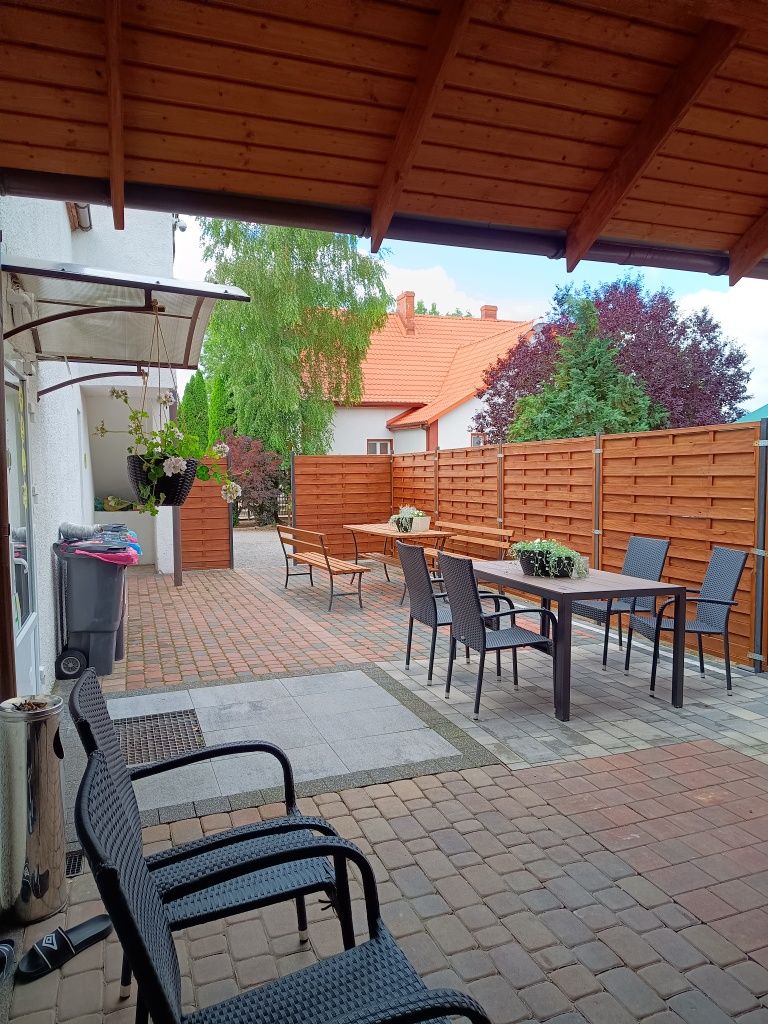 Obiekt noclegowy Wynajmę na  50 miejsc Pokoje Noclegi Mieszkania
