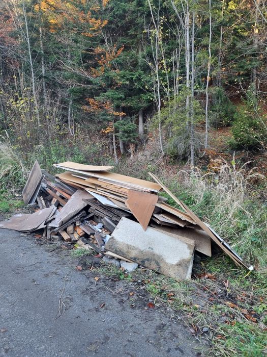 Oddam połamane meble za darmo