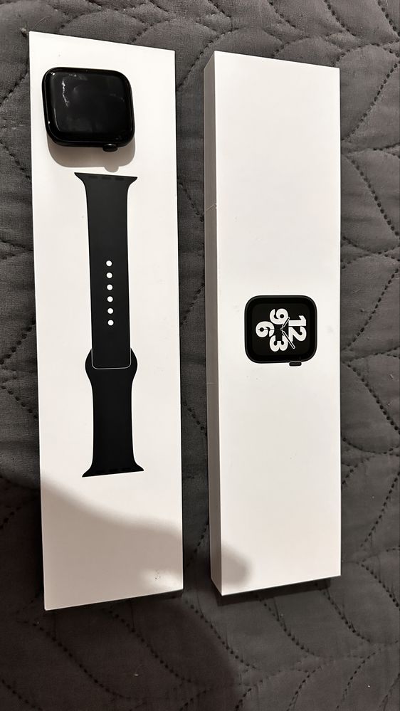 Do negocjacji sprzedamApple Watch SE