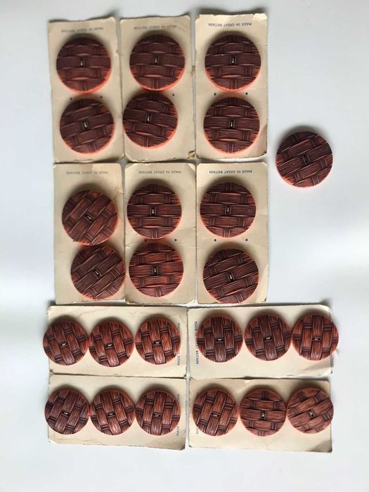 GUZIKI ozdobne 25 sztuk Wielka Brytania