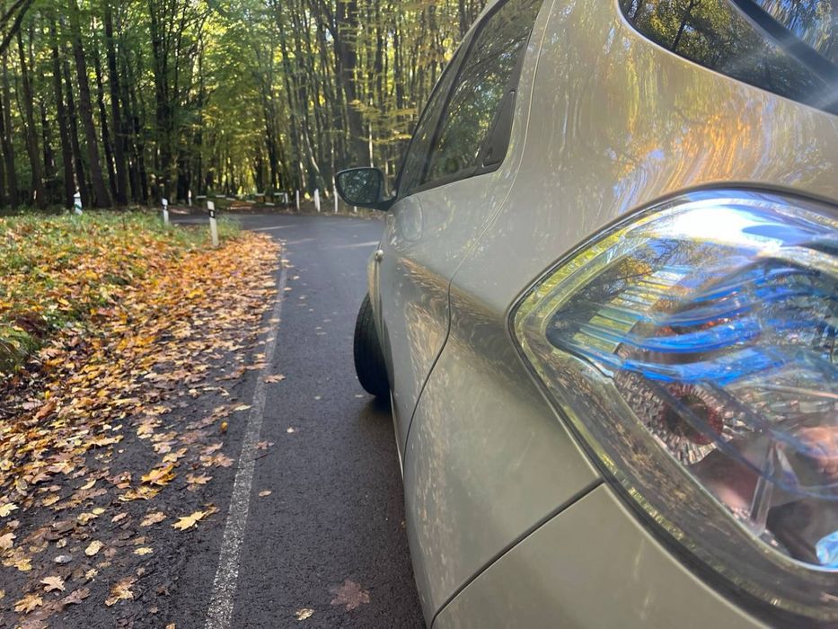 Renault zoe 41kwh 2017р запас ходу 300км