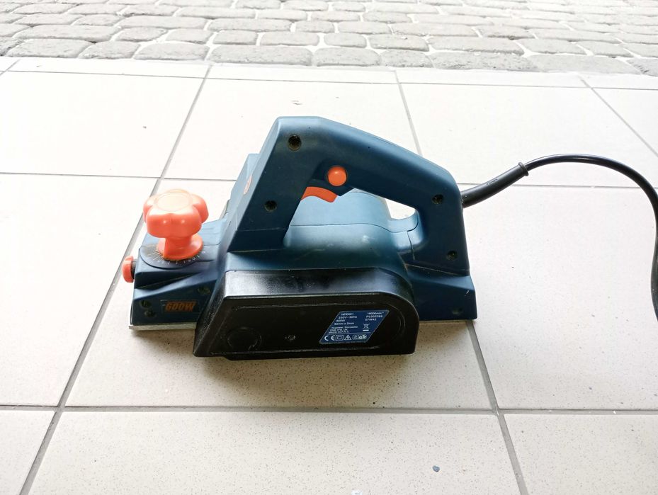 Strug elektryczny heblarka Nupower Evolution