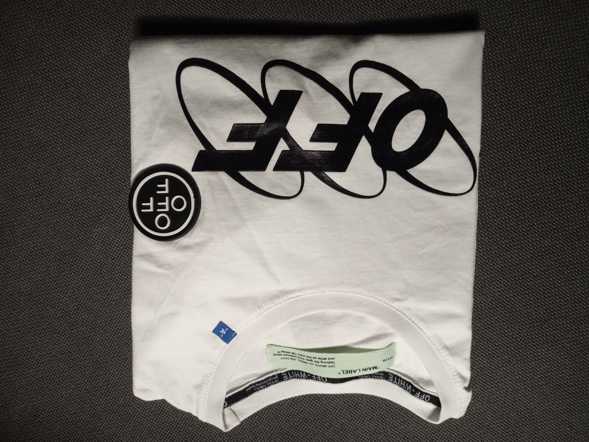 T-shirt firmy OFF-WHITE