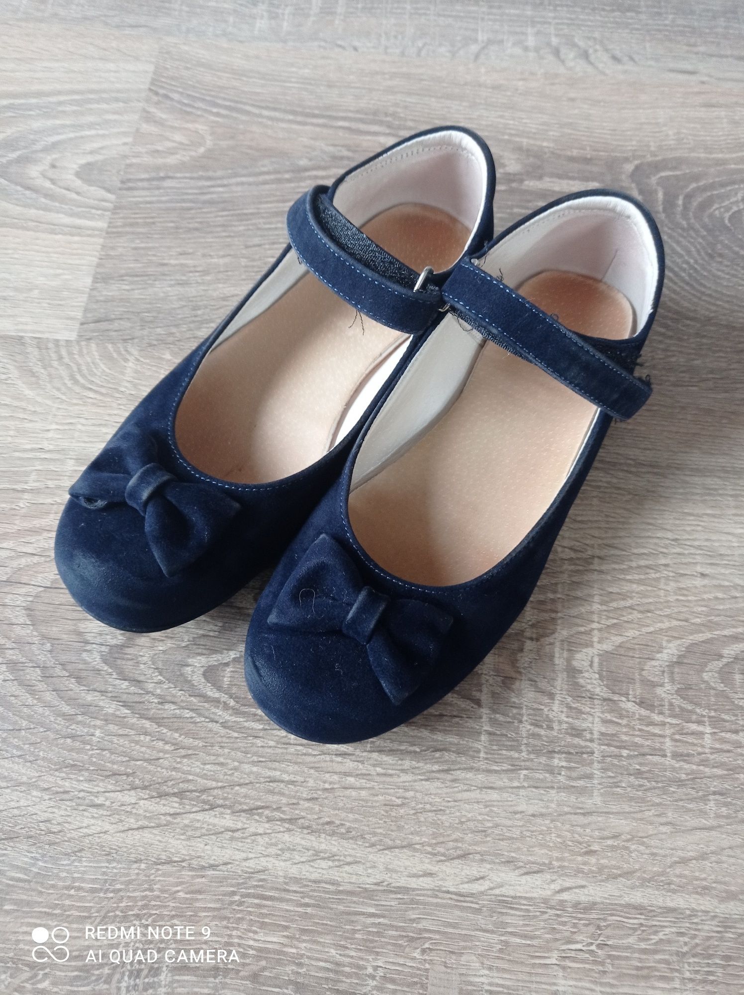 Eleganckie buty dla dziewczynki, rozmiar 33