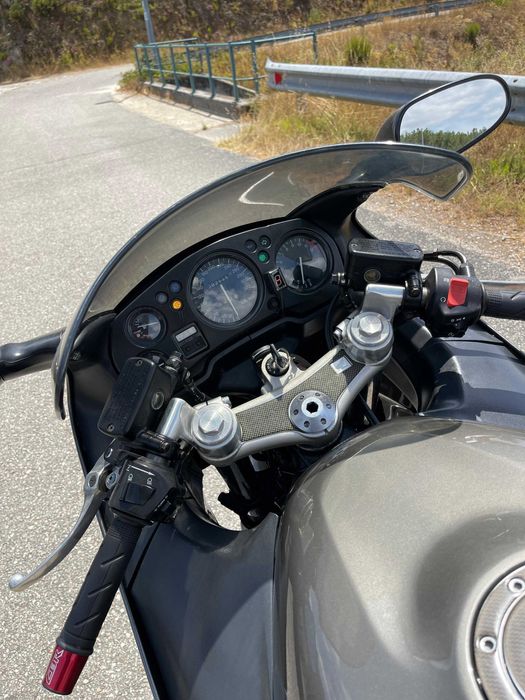 Honda CBR 1100 XX Super Black Bird