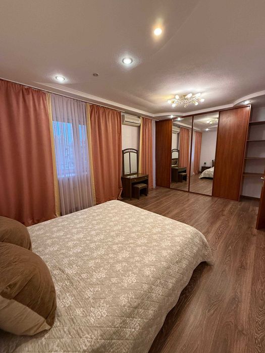 Оренда Квартира 3К 116м2 Подол Кирилівська Без%