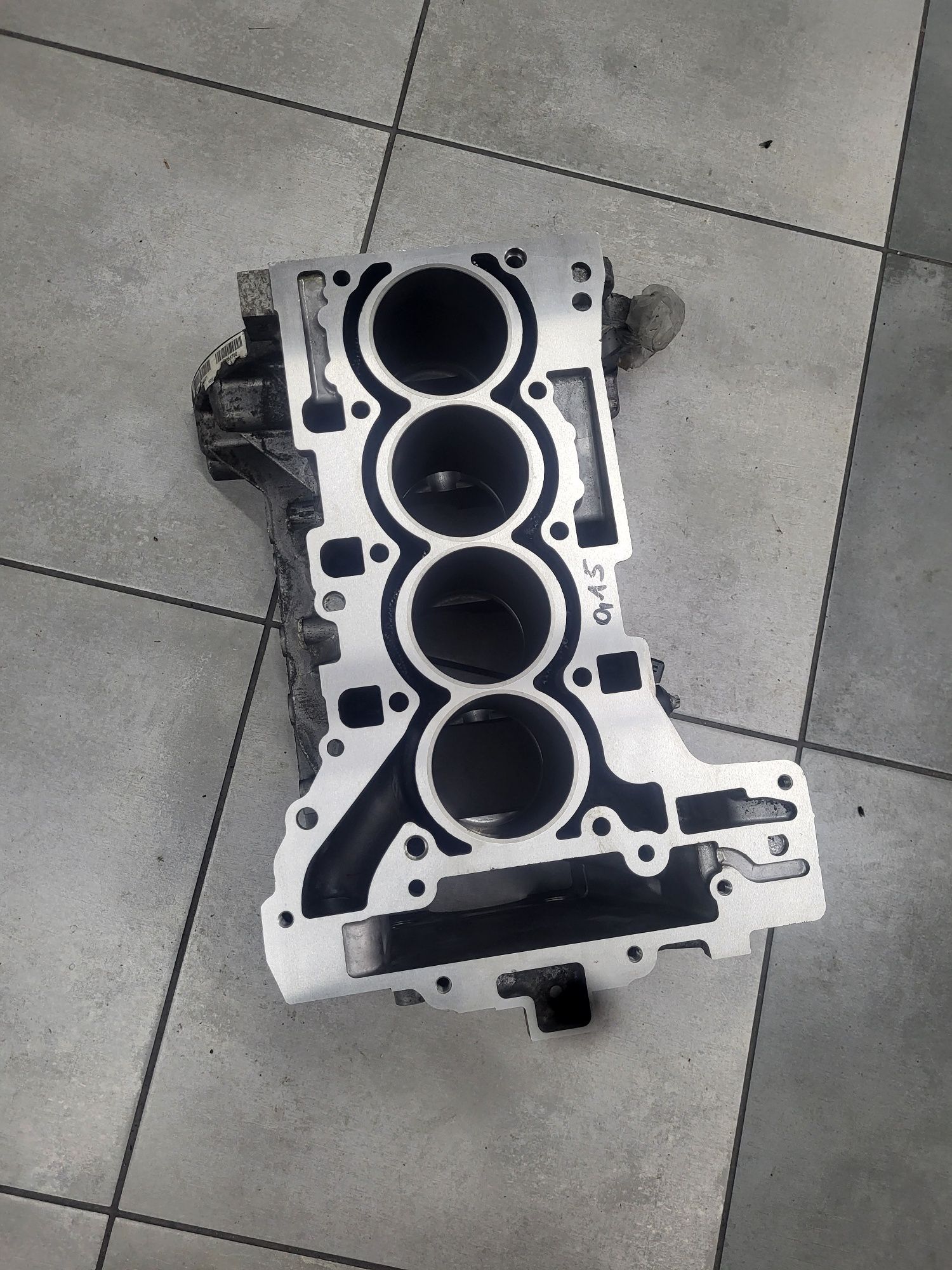 Blok Silnika Nowe tuleje  BMW N20B20 N26B20 N20 N26 320i 328i 325i