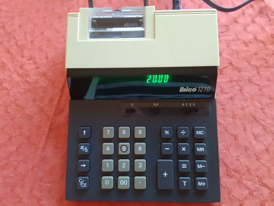 Máquina de calcular (secretária)