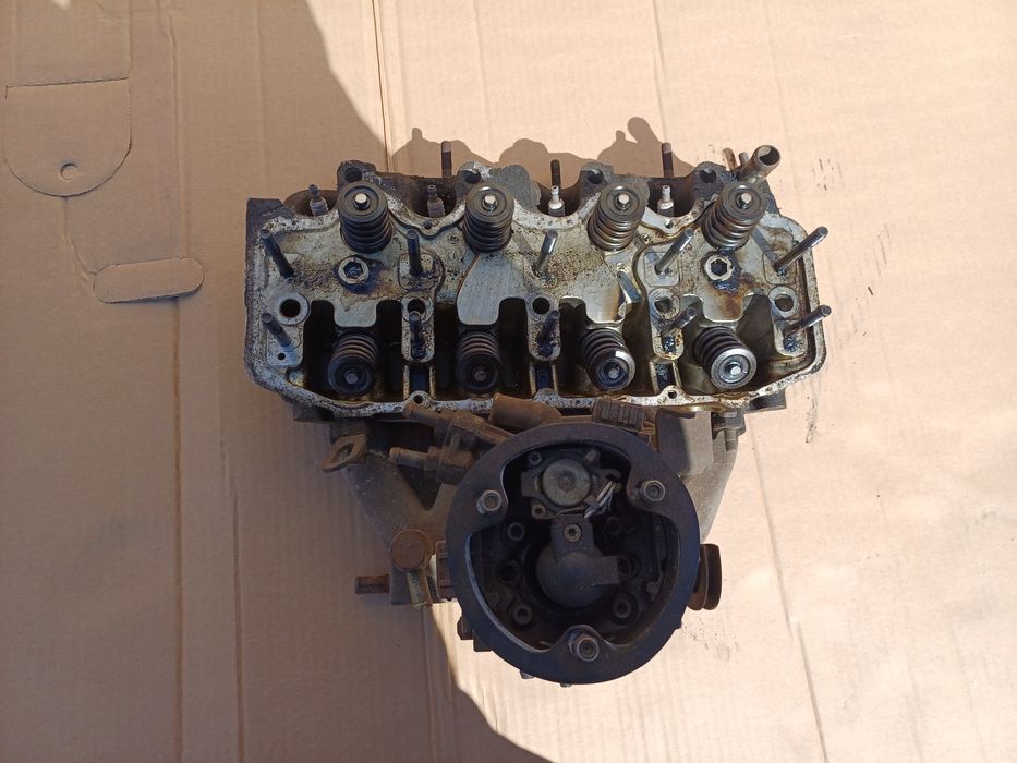 Polonez Caro głowica kompletna kolektor ssący gaźnik przepustnica KPL