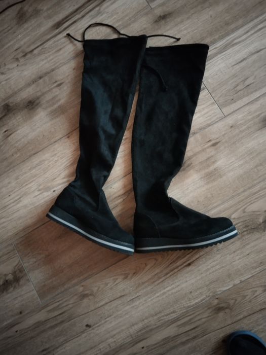 Buty kozaki w idealnym stanie nr 37