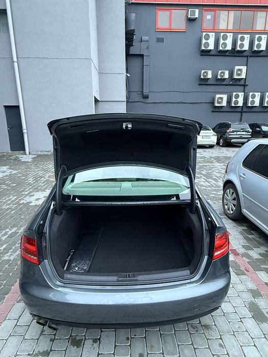 Audi a4 б8 2011 рік 2.0 TFSI