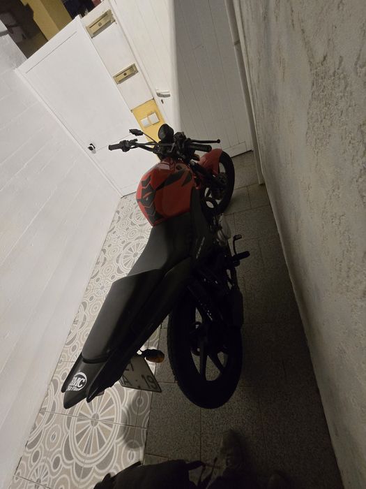 Honda cbf 125 * bom estado