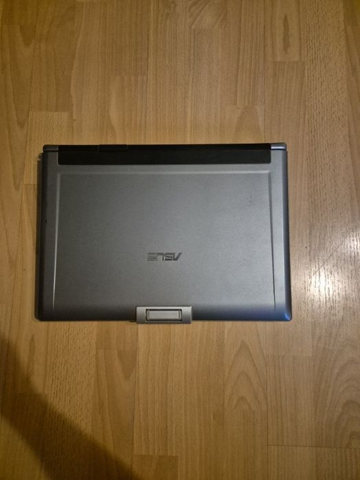Laptop Asus F5SL