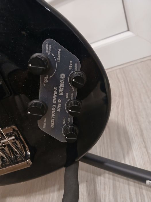 TRB 1005j Baixo está como novo