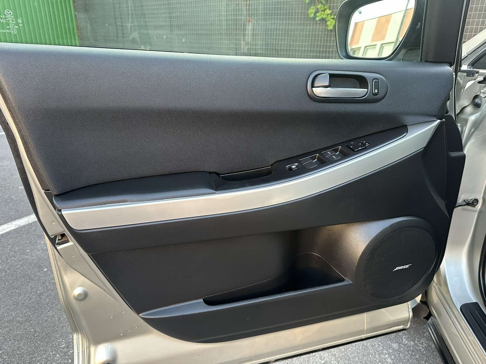 Продам Mazda CX-7